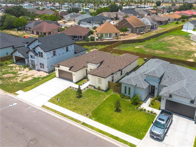 406 La Laguna Road, Mission, TX 78572