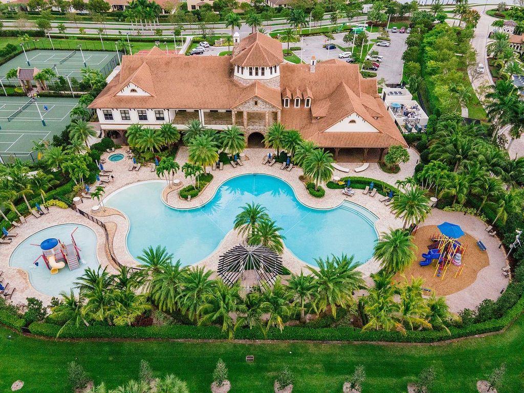 Image 49 of property listing at 8433 Blue Cove Way 8433, Parkland, FL 33076