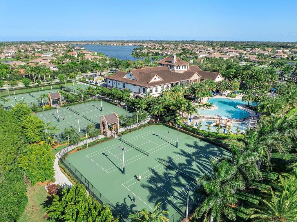 Image 51 of property listing at 8433 Blue Cove Way 8433, Parkland, FL 33076