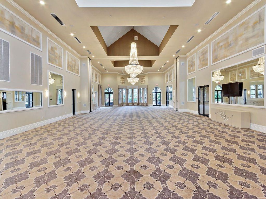 Image 57 of property listing at 8433 Blue Cove Way 8433, Parkland, FL 33076