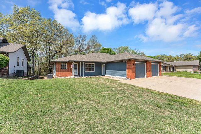 40 Kimberling 1, Kimberling City, MO 65686