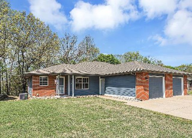 40 Kimberling 1, Kimberling City, MO 65686