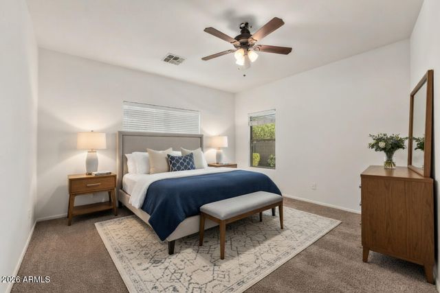 11746 W JESSIE Lane, Sun City, AZ 85373