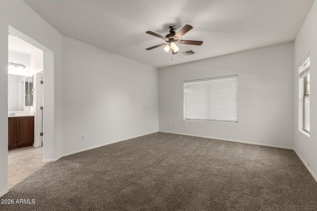 11746 W JESSIE Lane, Sun City, AZ 85373