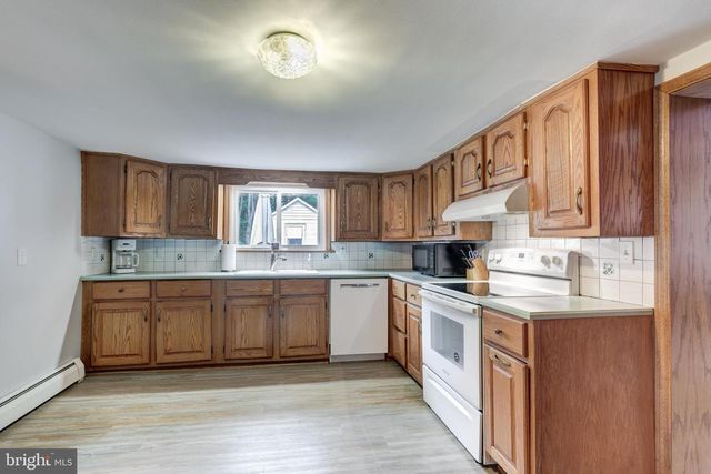 3831 WALNUT GROVE RD, Taneytown, MD 21787
