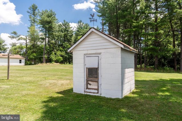 3831 WALNUT GROVE RD, Taneytown, MD 21787