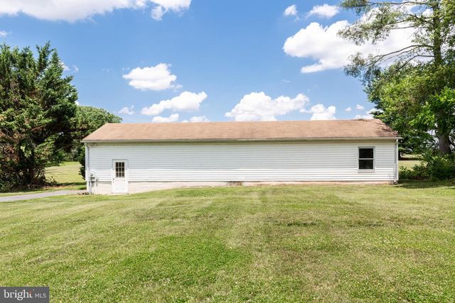 3831 WALNUT GROVE RD, Taneytown, MD 21787