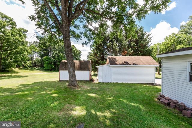 3831 WALNUT GROVE RD, Taneytown, MD 21787