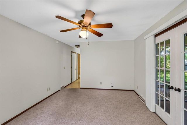 260 Ash Street, Oregon, WI 53575