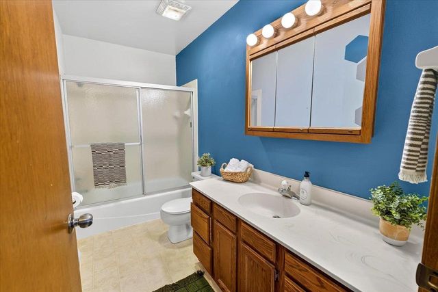 260 Ash Street, Oregon, WI 53575