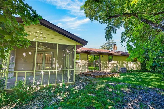 260 Ash Street, Oregon, WI 53575