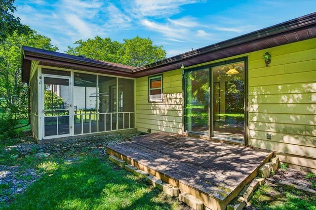 260 Ash Street, Oregon, WI 53575