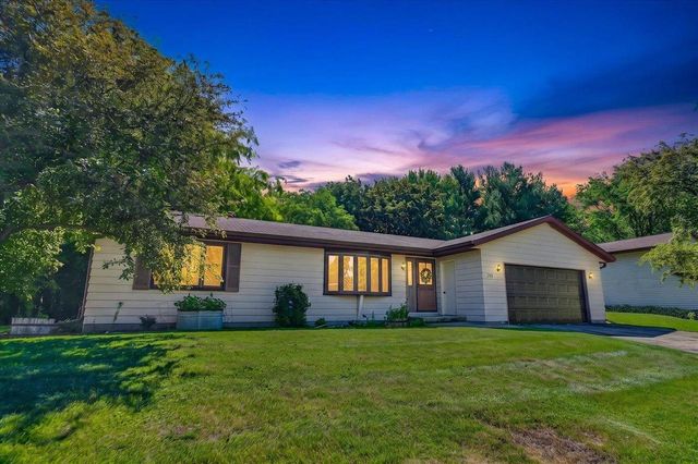 260 Ash Street, Oregon, WI 53575