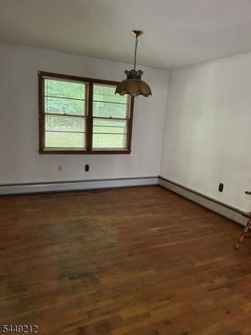 20 Hillsdale Dr, Vernon Twp., NJ 07461