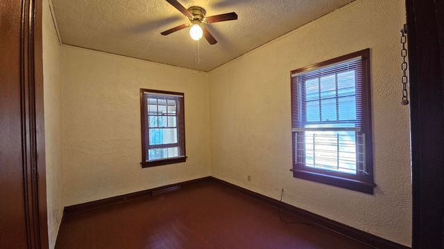 4445 Jackson Street, Gary, IN 46408