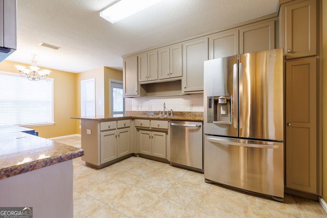 3937 Wynnfield Drive, Valdosta, GA 31605