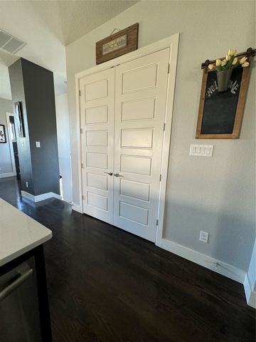 7846 Verona Place, Dallas, TX 75231