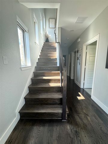 7846 Verona Place, Dallas, TX 75231