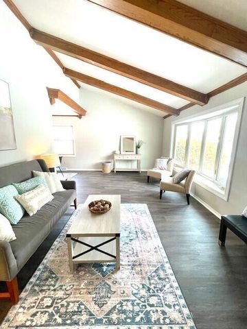 W156N10945 Catskill LANE, Germantown, WI 53022