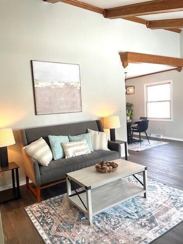 W156N10945 Catskill LANE, Germantown, WI 53022