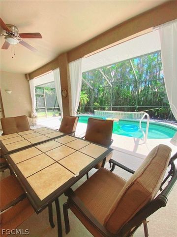 2863 SW 24th AVE, Cape Coral, FL 33914