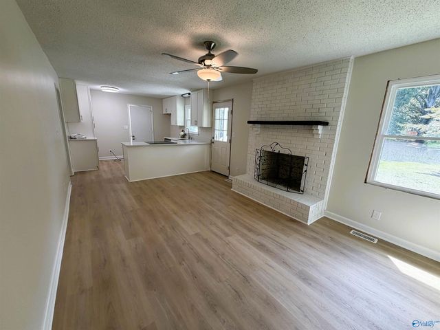 181 Charles Drive, Hazel Green, AL 35750