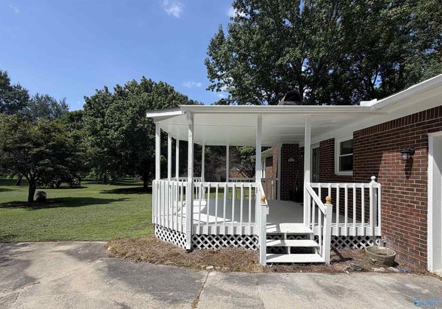181 Charles Drive, Hazel Green, AL 35750