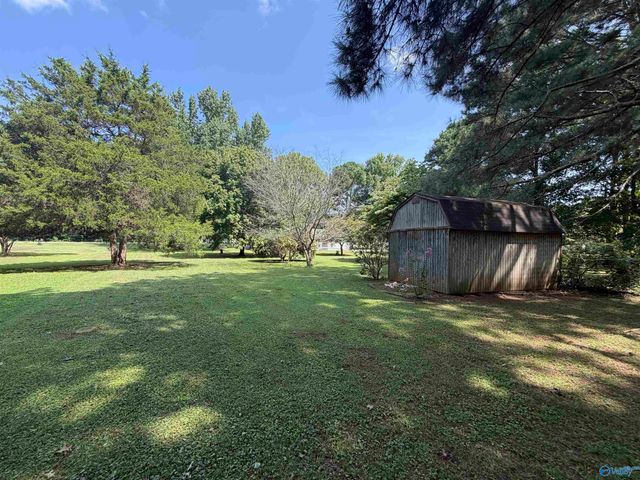 181 Charles Drive, Hazel Green, AL 35750