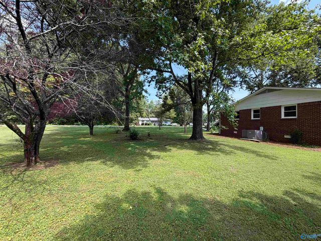 181 Charles Drive, Hazel Green, AL 35750