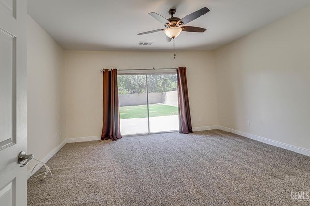 14900 Central Coast Street, Bakersfield, CA 93314