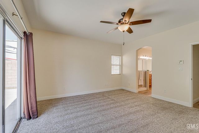 14900 Central Coast Street, Bakersfield, CA 93314