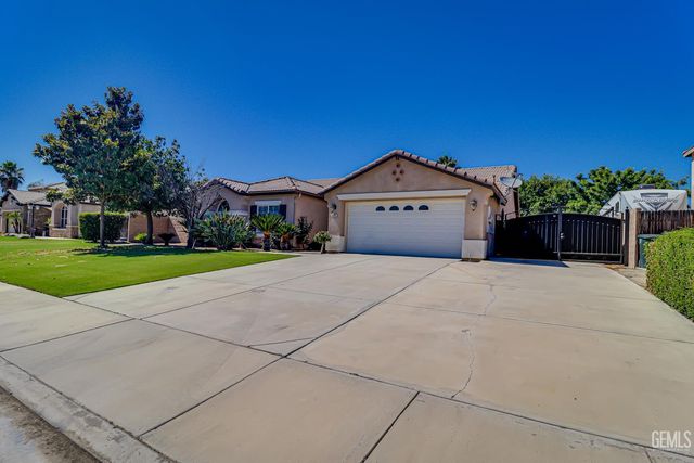 14900 Central Coast Street, Bakersfield, CA 93314