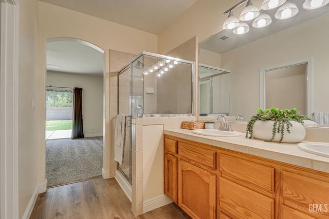14900 Central Coast Street, Bakersfield, CA 93314