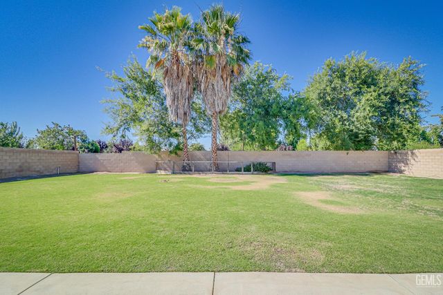 14900 Central Coast Street, Bakersfield, CA 93314