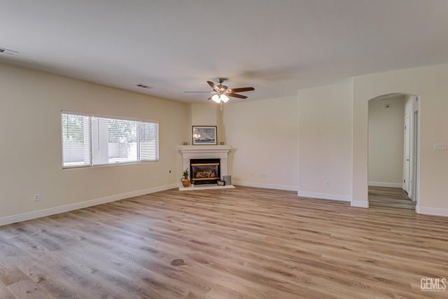 14900 Central Coast Street, Bakersfield, CA 93314