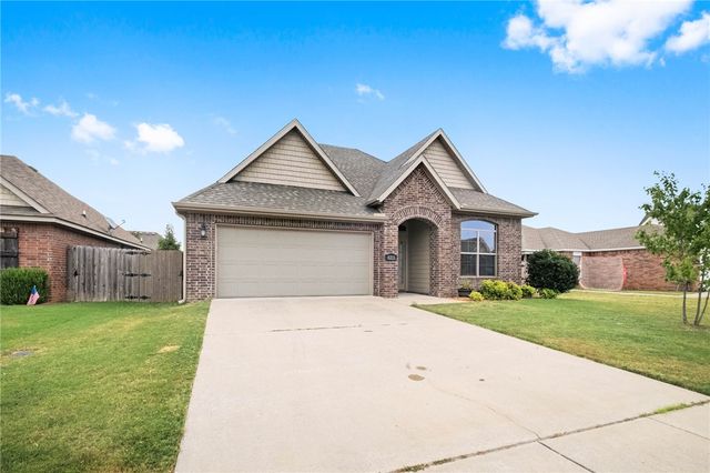 4215 Crosshill Cove, Springdale, AR 72762