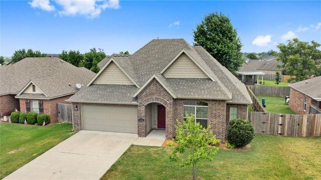 4215 Crosshill Cove, Springdale, AR 72762