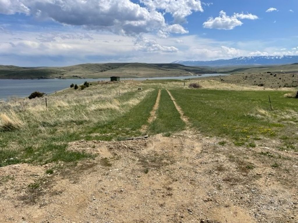 TBD Sam's Retreat Lower Lot, Roberts, MT 59013 photo 2