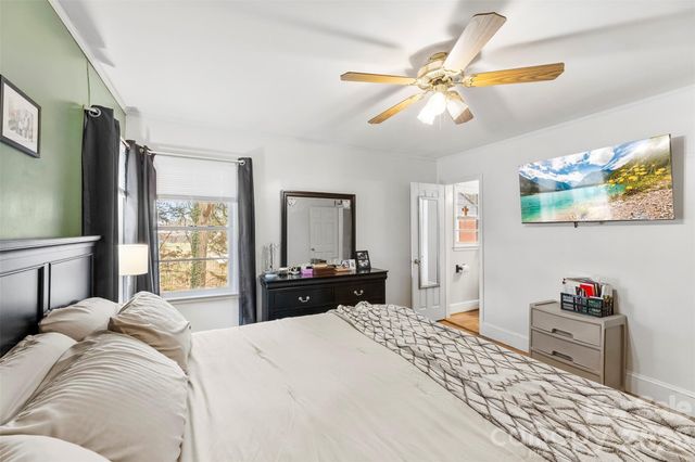 210 Avondale Drive, Lexington, NC 27295