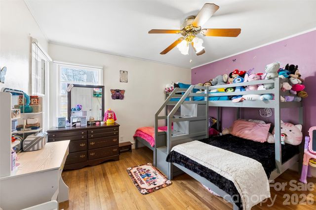 210 Avondale Drive, Lexington, NC 27295