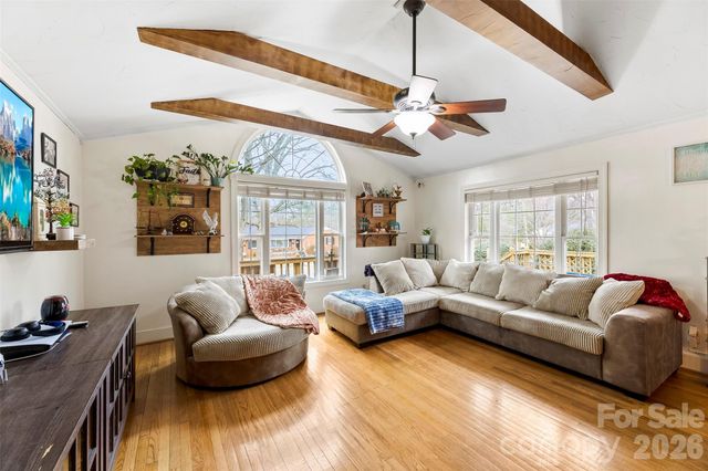 210 Avondale Drive, Lexington, NC 27295