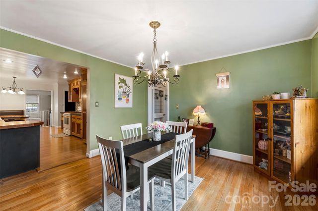 210 Avondale Drive, Lexington, NC 27295