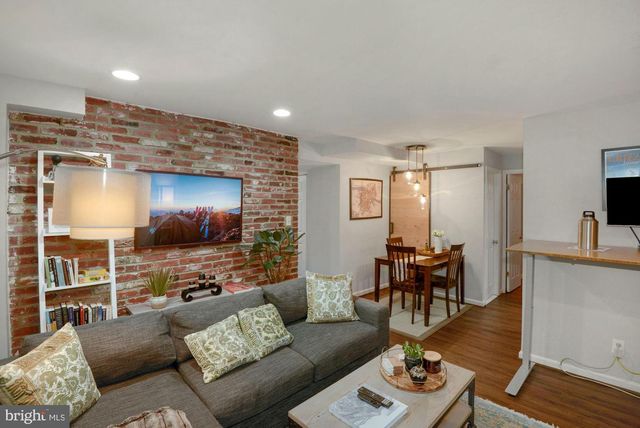 1718 CORCORAN ST NW #5, Washington, DC 20009