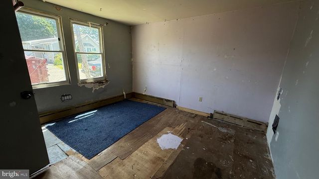 128 MAGOWAN AVE, Trenton, NJ 08619