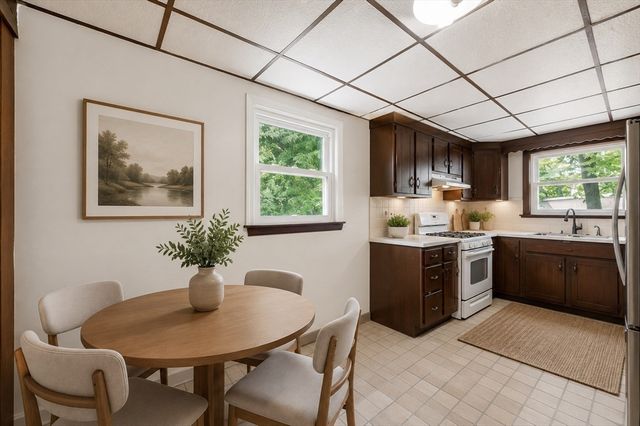 2 Mill St, Beverly, MA 01915