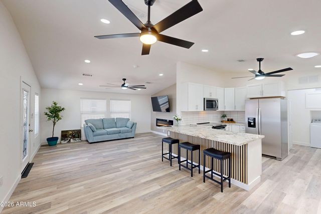 11596 W SIERRA DAWN Boulevard 240, Surprise, AZ 85378