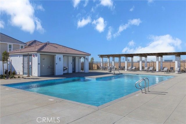 16573 Bottlebrush Lane 3, Fontana, CA 92336