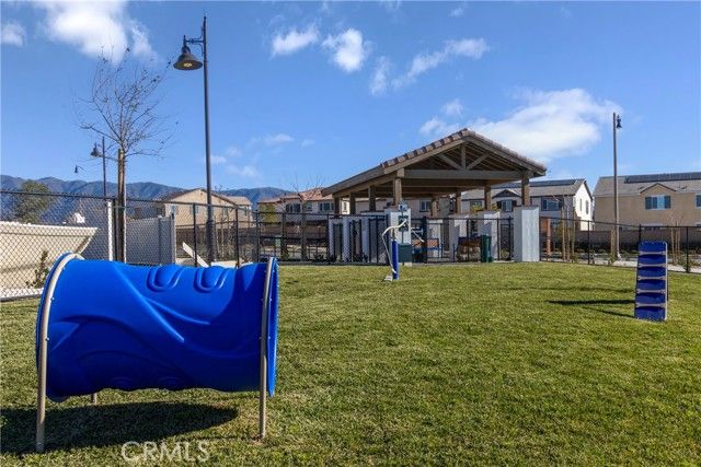 16573 Bottlebrush Lane 3, Fontana, CA 92336