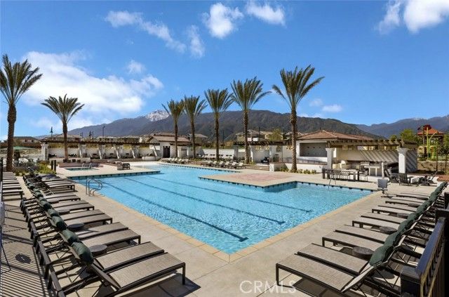 16573 Bottlebrush Lane 3, Fontana, CA 92336