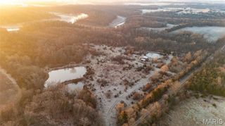 25764 Hopkins, Perry, MO 63462